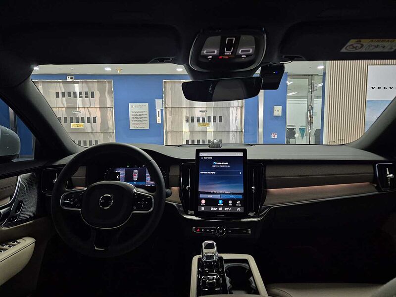 Volvo Ultra, B5 마일드 하이브리드, 가솔린, 브라이트