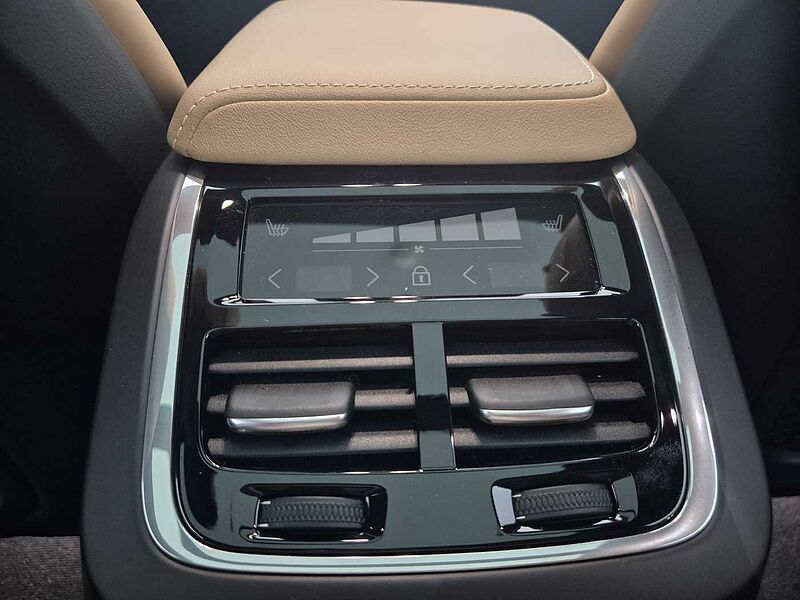 Volvo  Ultra, B5 AWD 마일드 하이브리드, 가솔린, 브라이트