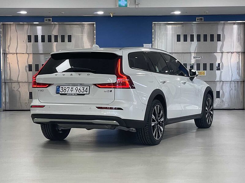Volvo  Ultra, B5 AWD 마일드 하이브리드, 가솔린, 브라이트