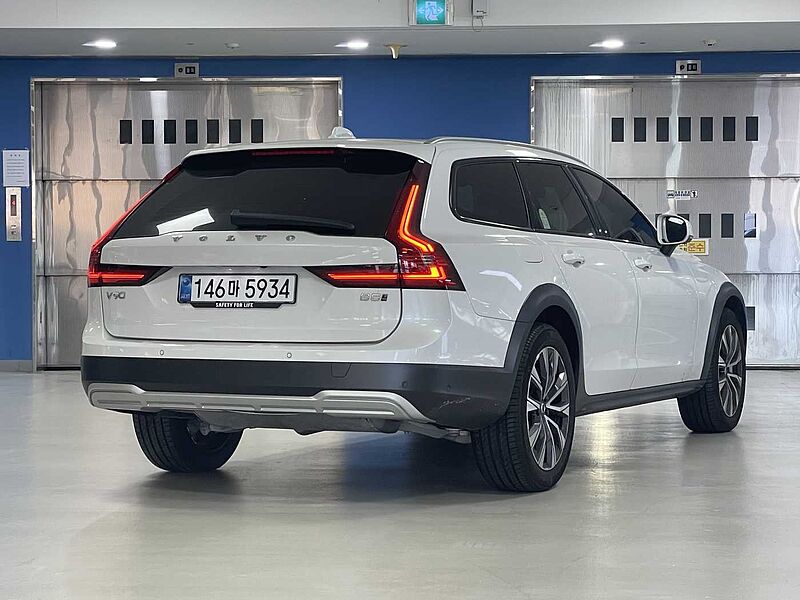 Volvo  Ultra, B5 AWD 마일드 하이브리드, 가솔린, 브라이트