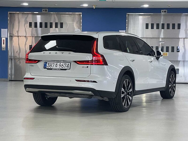 Volvo  Ultra, B5 AWD 마일드 하이브리드, 가솔린, 브라이트