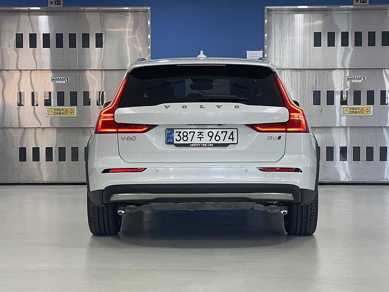 Volvo  Ultra, B5 AWD 마일드 하이브리드, 가솔린, 브라이트