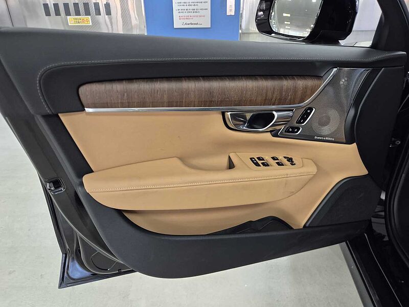 Volvo  Ultra, B5 AWD 마일드 하이브리드, 가솔린, 브라이트