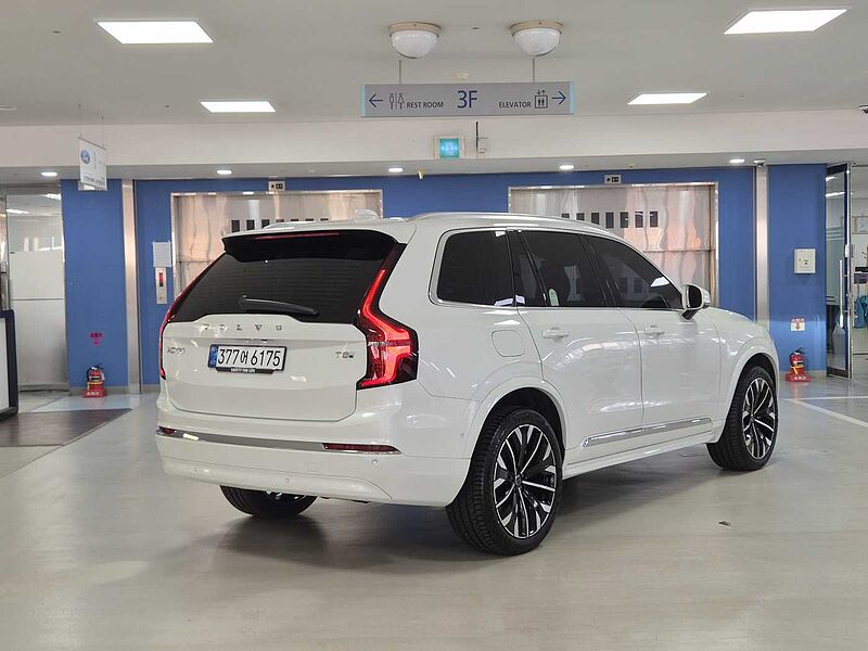 Volvo Ultra, T8 AWD 플러그-인 하이브리드, 전기/가솔린, 브라이트, 7 좌석