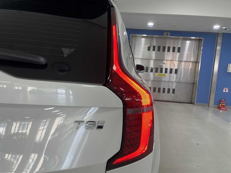 Volvo Ultra, T8 AWD 플러그-인 하이브리드, 전기/가솔린, 브라이트, 7 좌석