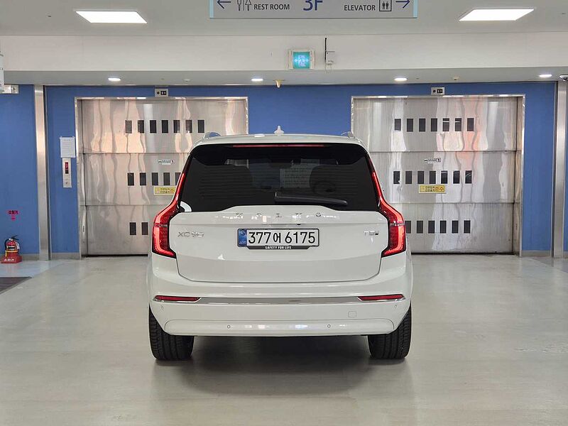 Volvo Ultra, T8 AWD 플러그-인 하이브리드, 전기/가솔린, 브라이트, 7 좌석