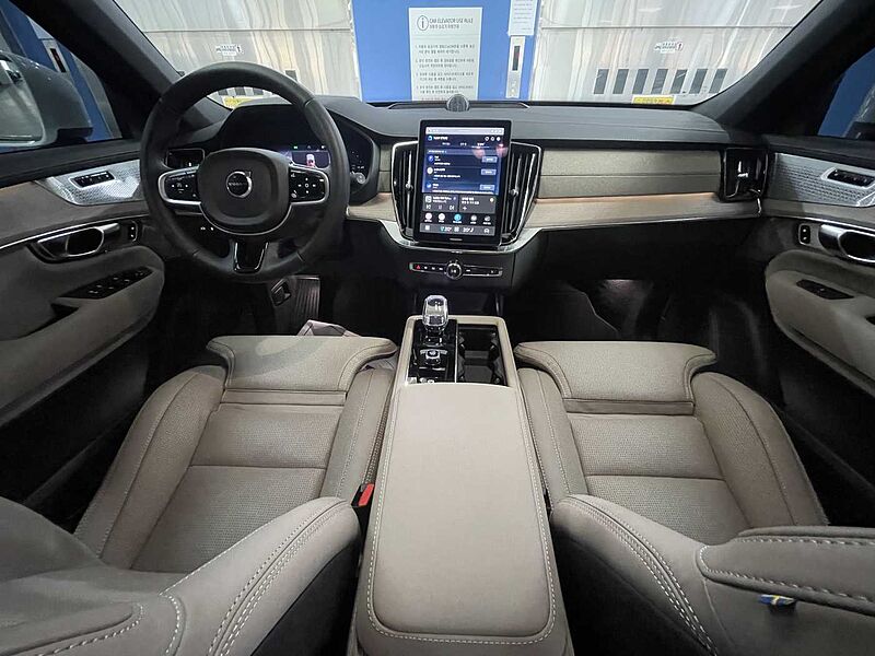 Volvo Ultra, T8 AWD 플러그-인 하이브리드, 전기/가솔린, 브라이트, 7 좌석