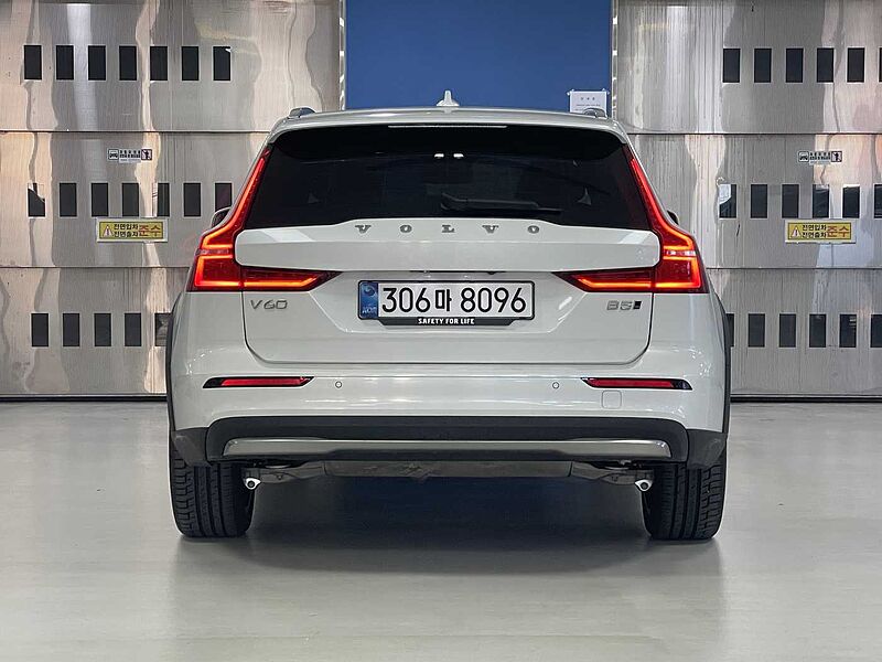 Volvo Ultra, B5 AWD 마일드 하이브리드, 가솔린, 브라이트