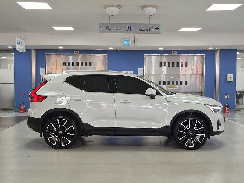 Volvo Ultra, B4 AWD 마일드 하이브리드, 가솔린, 브라이트