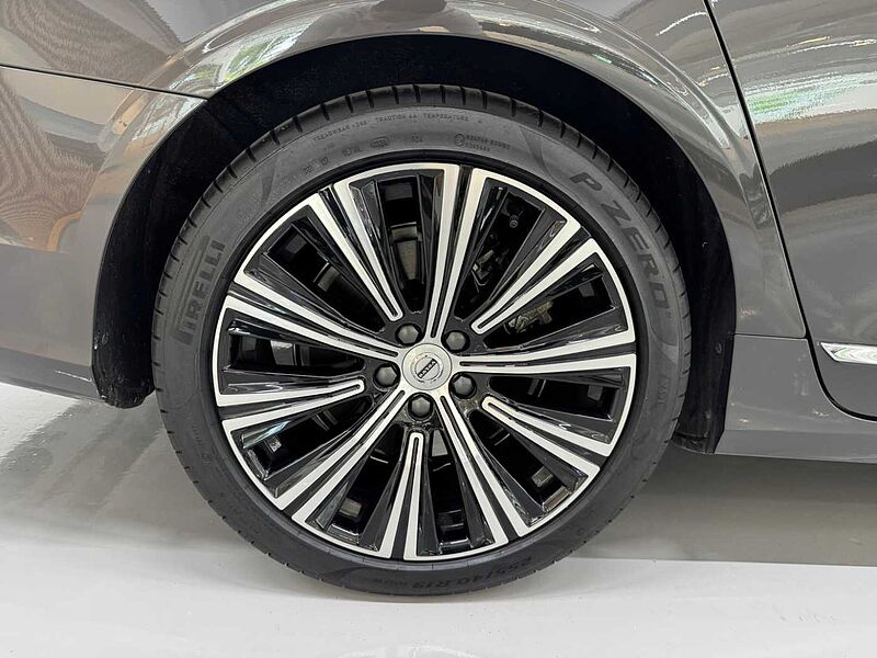 Volvo  Ultimate, B5 마일드 하이브리드, 가솔린, 브라이트