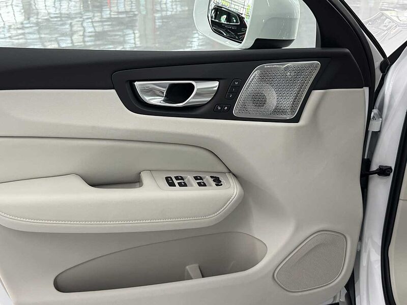 Volvo  Ultra, B5 AWD 마일드 하이브리드, 가솔린, 브라이트