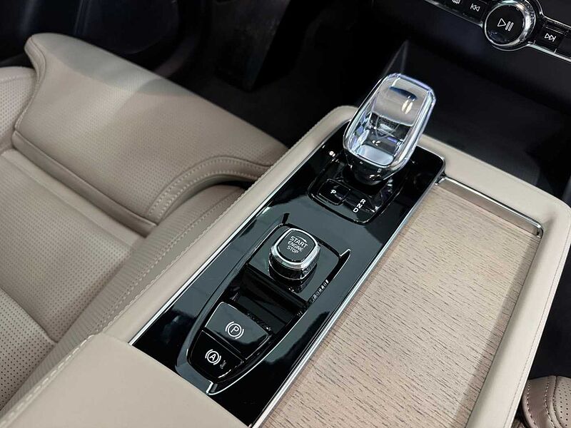 Volvo  Ultra, B6 AWD 마일드 하이브리드, 가솔린, 브라이트, 7 좌석