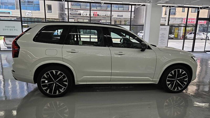 Volvo Ultra, T8 AWD 플러그-인 하이브리드, 전기/가솔린, 다크, 7 좌석