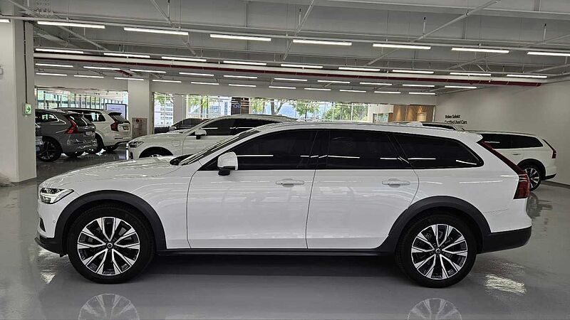 Volvo  Ultimate, B5 AWD mild hybrid, 가솔린