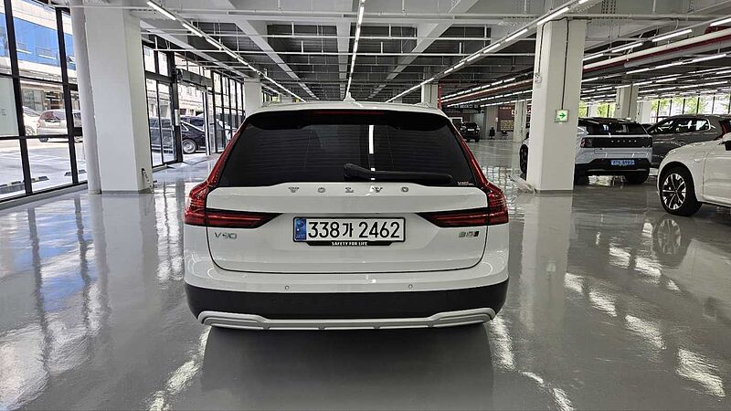 Volvo  Ultimate, B5 AWD mild hybrid, 가솔린