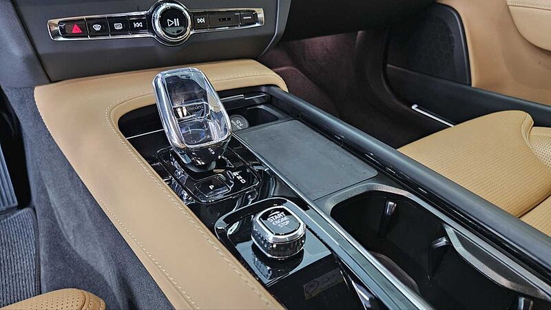 Volvo  Ultimate, B5 AWD mild hybrid, 가솔린