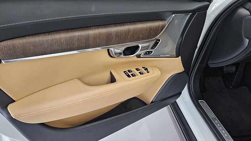Volvo  Ultimate, B5 AWD mild hybrid, 가솔린