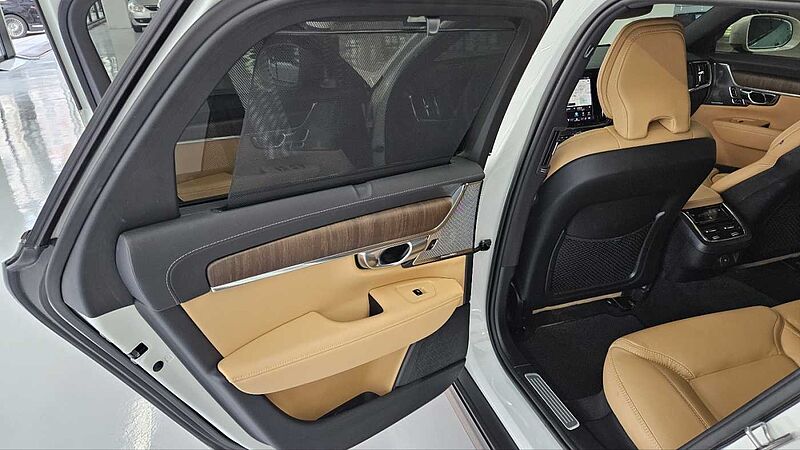 Volvo  Ultimate, B5 AWD mild hybrid, 가솔린