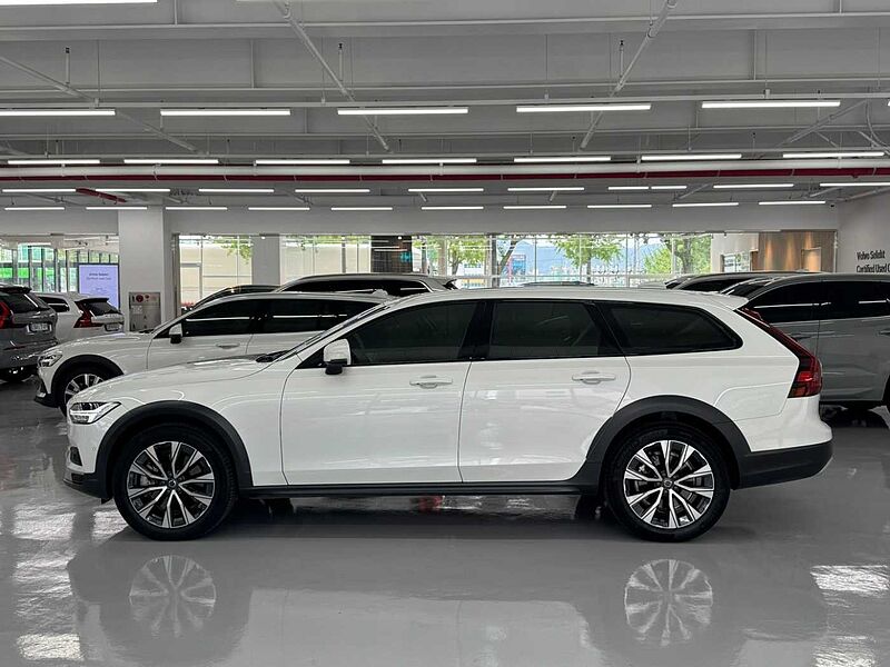 Volvo Ultra, B5 AWD 마일드 하이브리드, 가솔린, 브라이트