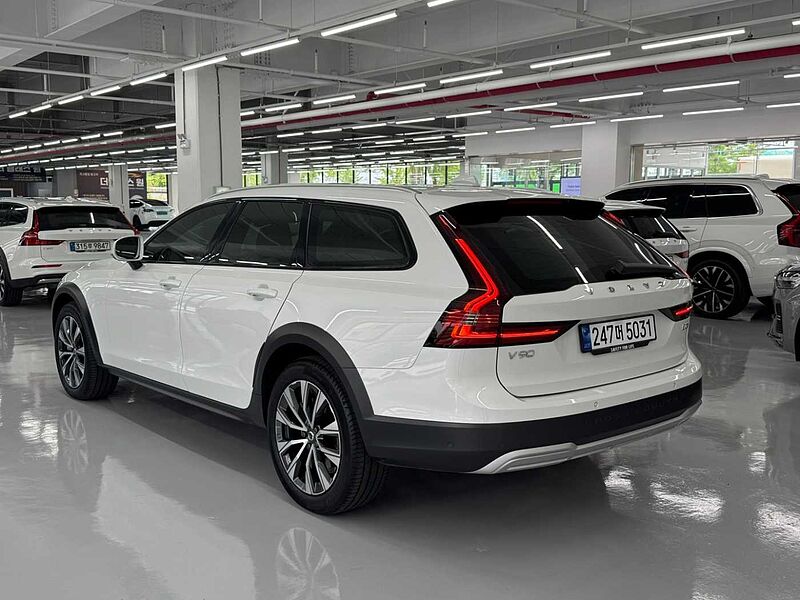 Volvo Ultra, B5 AWD 마일드 하이브리드, 가솔린, 브라이트