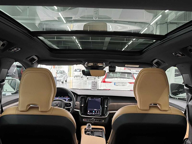 Volvo Ultra, B5 AWD 마일드 하이브리드, 가솔린, 브라이트