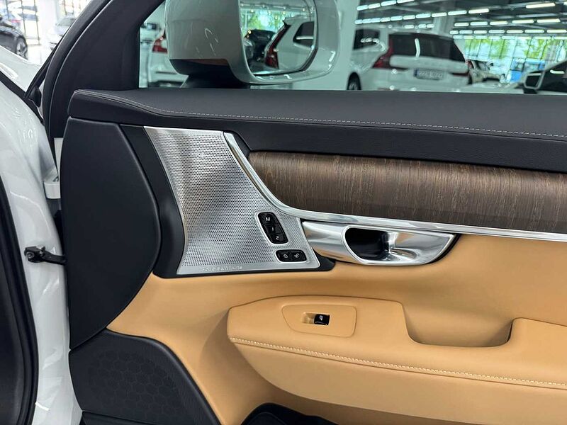Volvo Ultra, B5 AWD 마일드 하이브리드, 가솔린, 브라이트