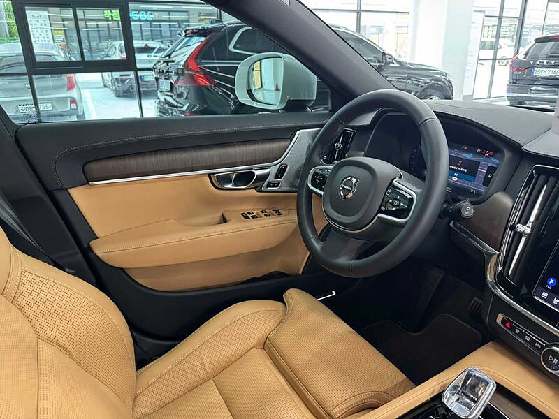 Volvo Ultra, B5 AWD 마일드 하이브리드, 가솔린, 브라이트