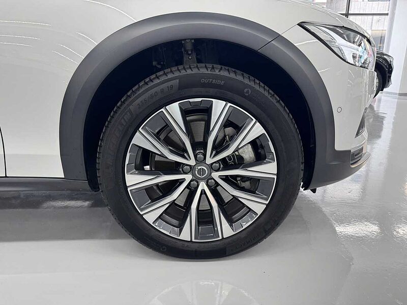 Volvo Ultra, B5 AWD 마일드 하이브리드, 가솔린, 브라이트