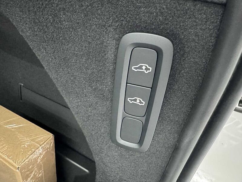 Volvo Ultra, B6 AWD 마일드 하이브리드, 가솔린, 브라이트, 7 좌석