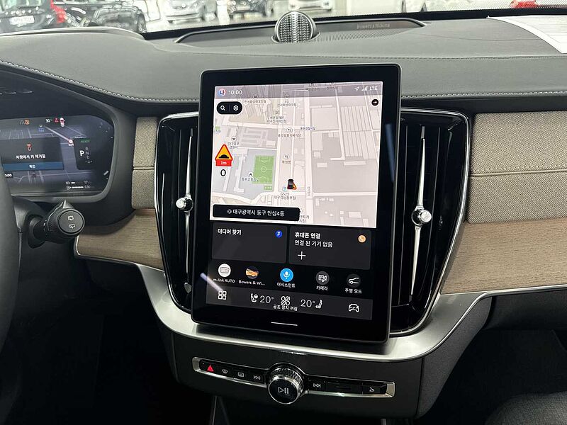 Volvo  Ultra, T8 AWD 플러그-인 하이브리드, 전기/가솔린, 브라이트, 7 좌석