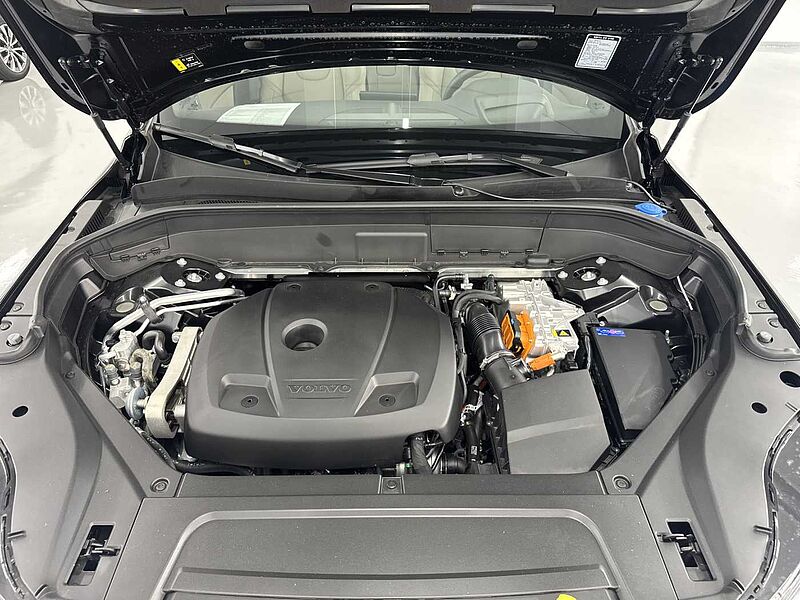 Volvo  Ultra, T8 AWD 플러그-인 하이브리드, 전기/가솔린, 브라이트, 7 좌석