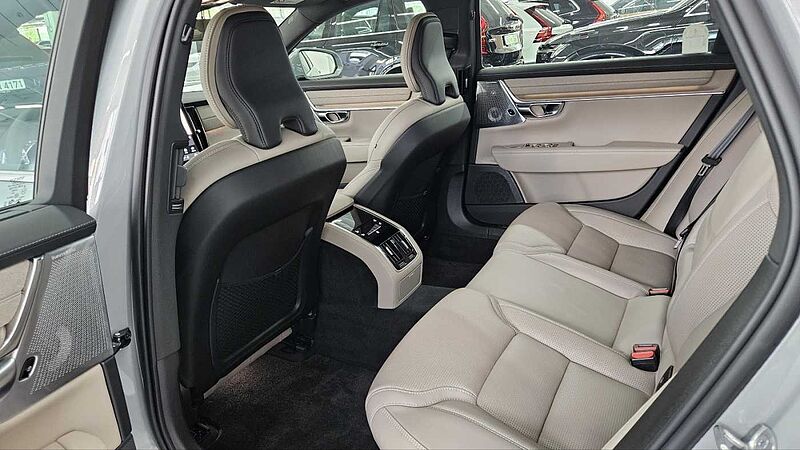 Volvo Ultra, B5 마일드 하이브리드, 가솔린, 브라이트