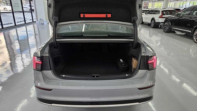 Volvo Ultra, B5 마일드 하이브리드, 가솔린, 브라이트