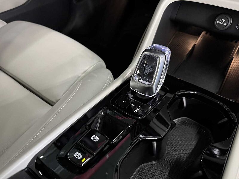 Volvo  Ultra, B4 AWD 마일드 하이브리드, 가솔린, 브라이트