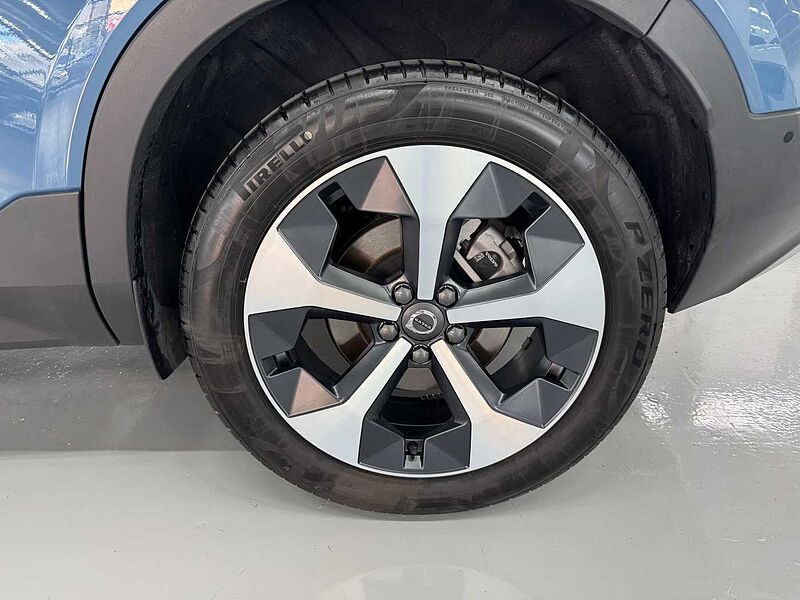 Volvo  Ultra, B4 AWD 마일드 하이브리드, 가솔린, 브라이트