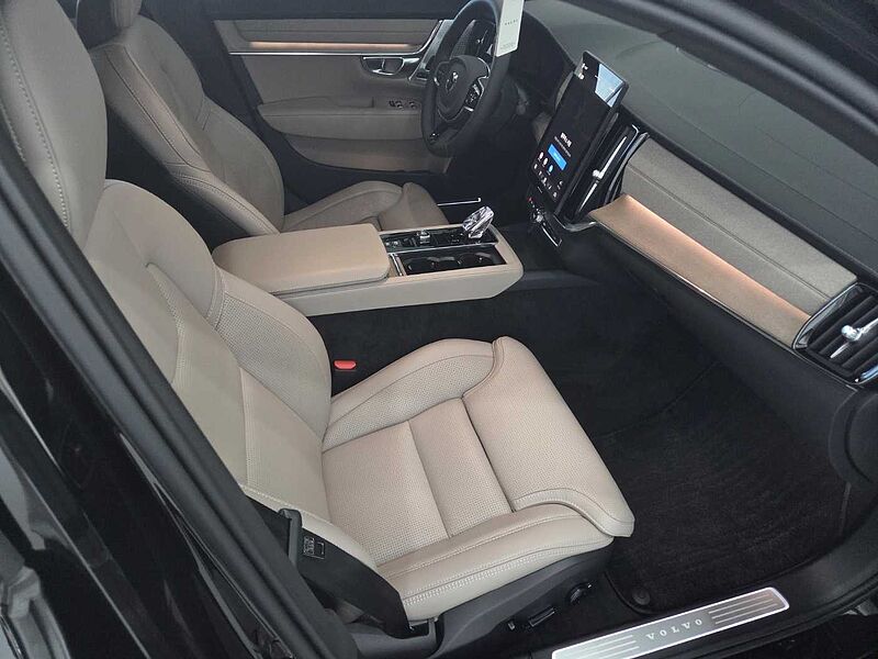 Volvo Ultra, B5 마일드 하이브리드, 가솔린, 브라이트