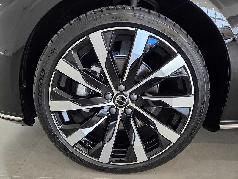 Volvo Ultra, B5 마일드 하이브리드, 가솔린, 브라이트