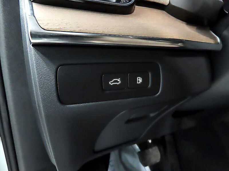 Volvo Ultra, T8 AWD 플러그-인 하이브리드, 전기/가솔린, 브라이트, 7 좌석