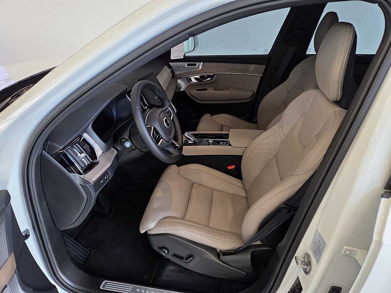 Volvo Ultra, T8 AWD 플러그-인 하이브리드, 전기/가솔린, 브라이트, 7 좌석