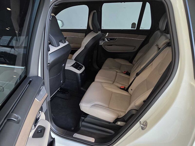 Volvo Ultra, T8 AWD 플러그-인 하이브리드, 전기/가솔린, 브라이트, 7 좌석