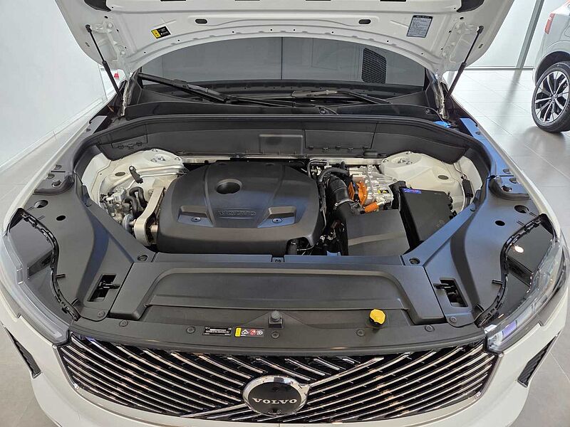 Volvo Ultra, T8 AWD 플러그-인 하이브리드, 전기/가솔린, 브라이트, 7 좌석