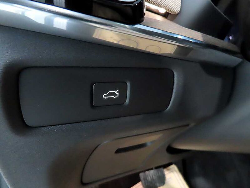 Volvo  Ultra, B5 마일드 하이브리드, 가솔린, 브라이트