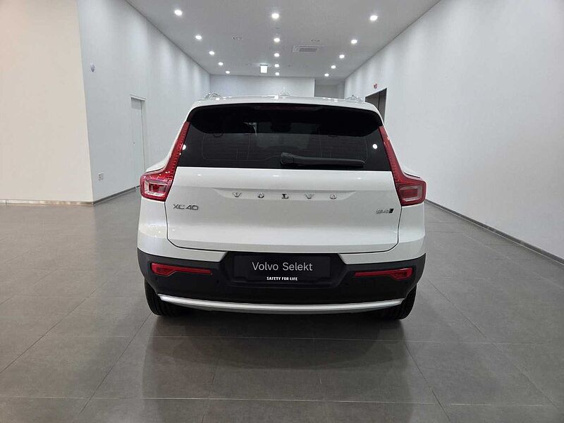 Volvo  Ultra, B4 AWD 마일드 하이브리드, 가솔린, 브라이트