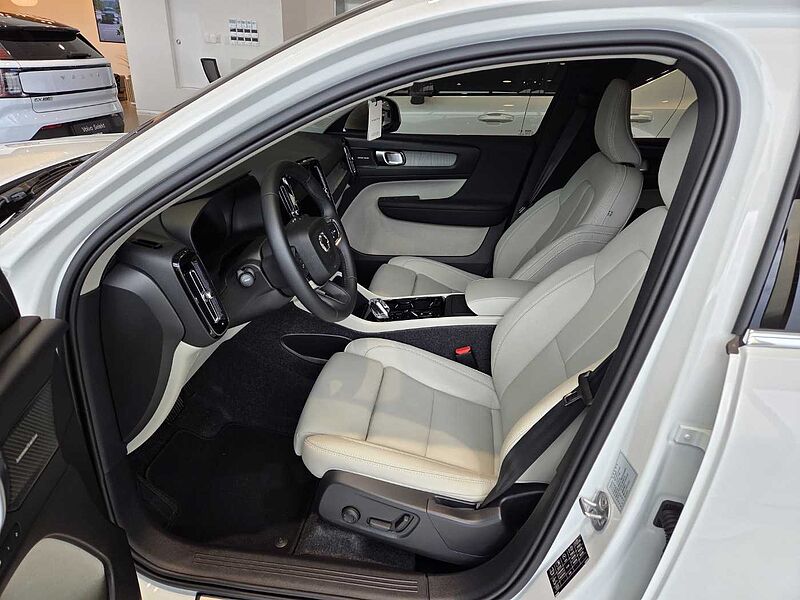 Volvo  Ultra, B4 AWD 마일드 하이브리드, 가솔린, 브라이트
