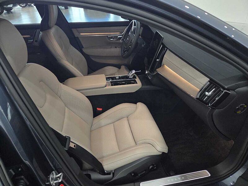 Volvo  Ultra, B5 마일드 하이브리드, 가솔린, 다크