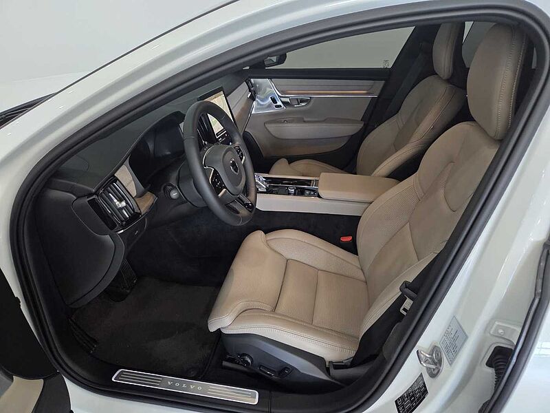 Volvo Ultra, B5 마일드 하이브리드, 가솔린, 다크