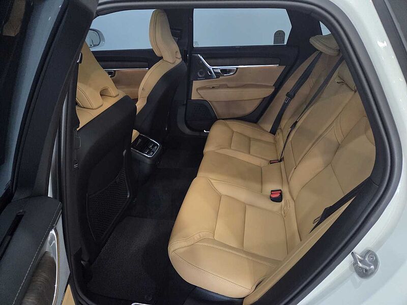 Volvo  Ultra, B5 AWD 마일드 하이브리드, 가솔린, 브라이트