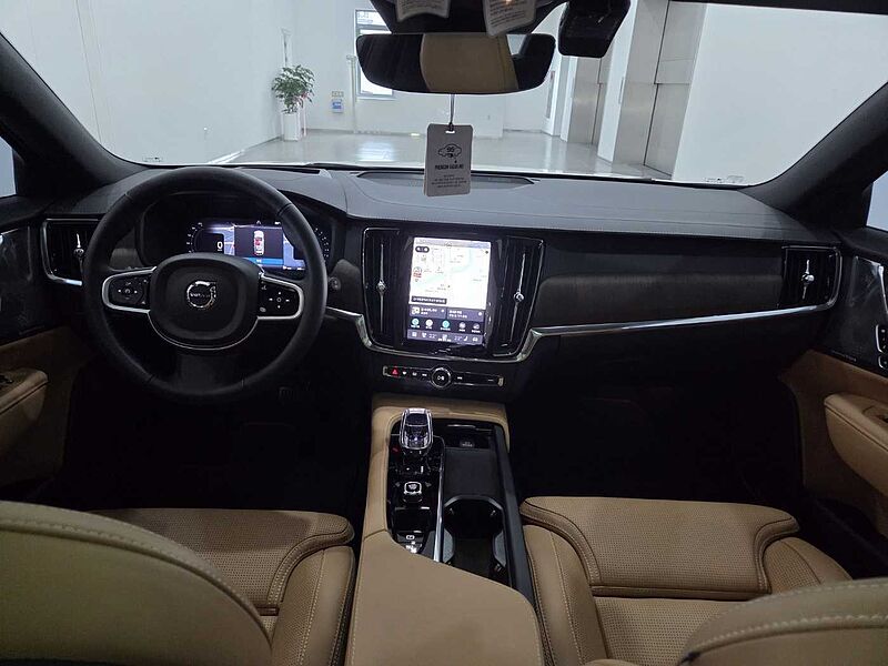 Volvo  Ultra, B5 AWD 마일드 하이브리드, 가솔린, 브라이트