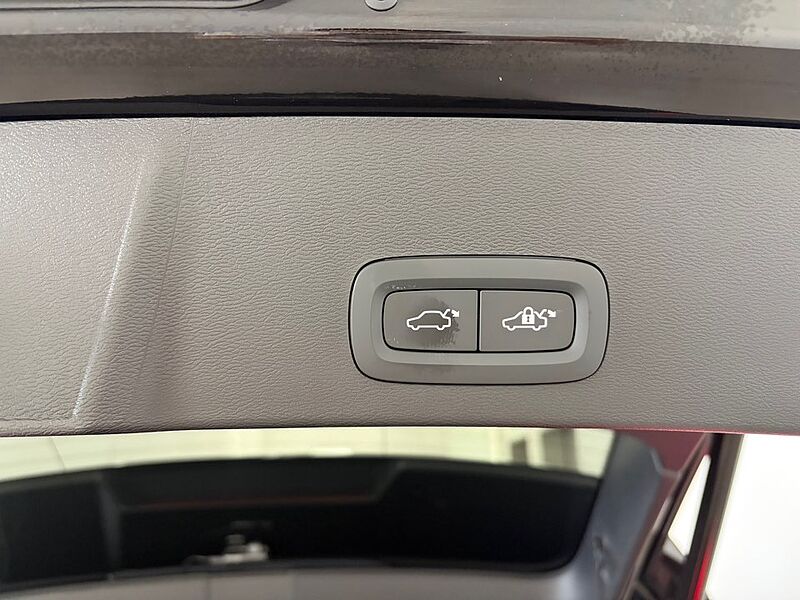 Volvo Ultra, B4 AWD 마일드 하이브리드, 가솔린, 브라이트