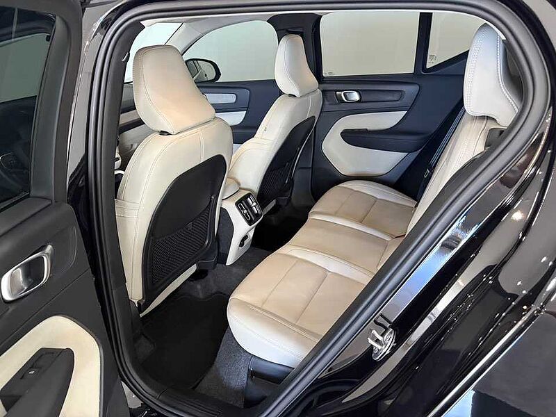 Volvo Ultra, B4 AWD 마일드 하이브리드, 가솔린, 브라이트
